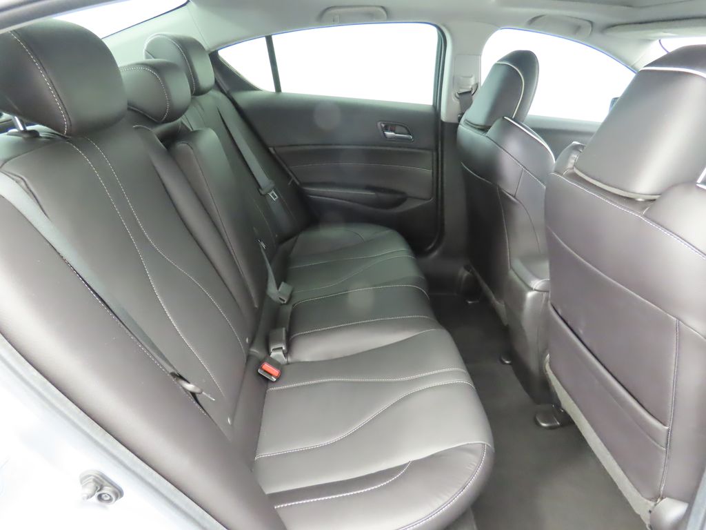 2021 Acura ILX Premium 22