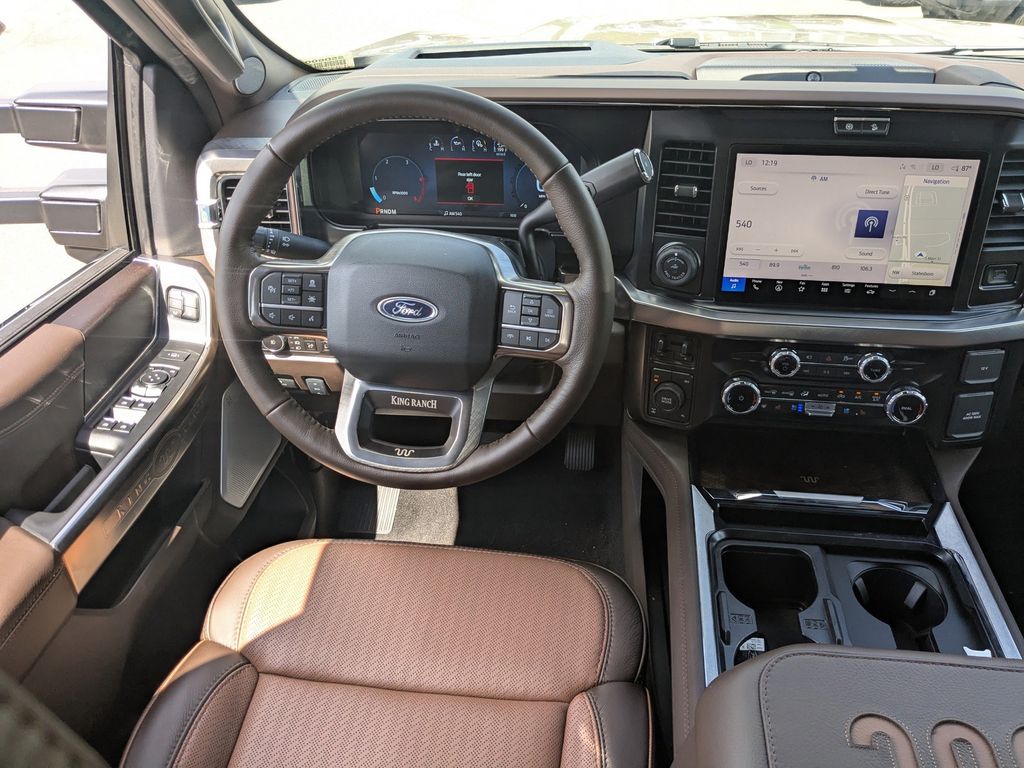 2026 Ford Super Duty F-350 SRW King Ranch