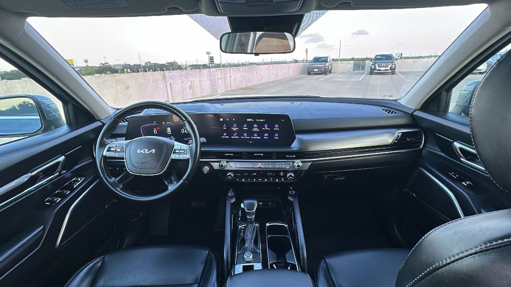 2025 Kia Telluride S Silver at Legacy Ford