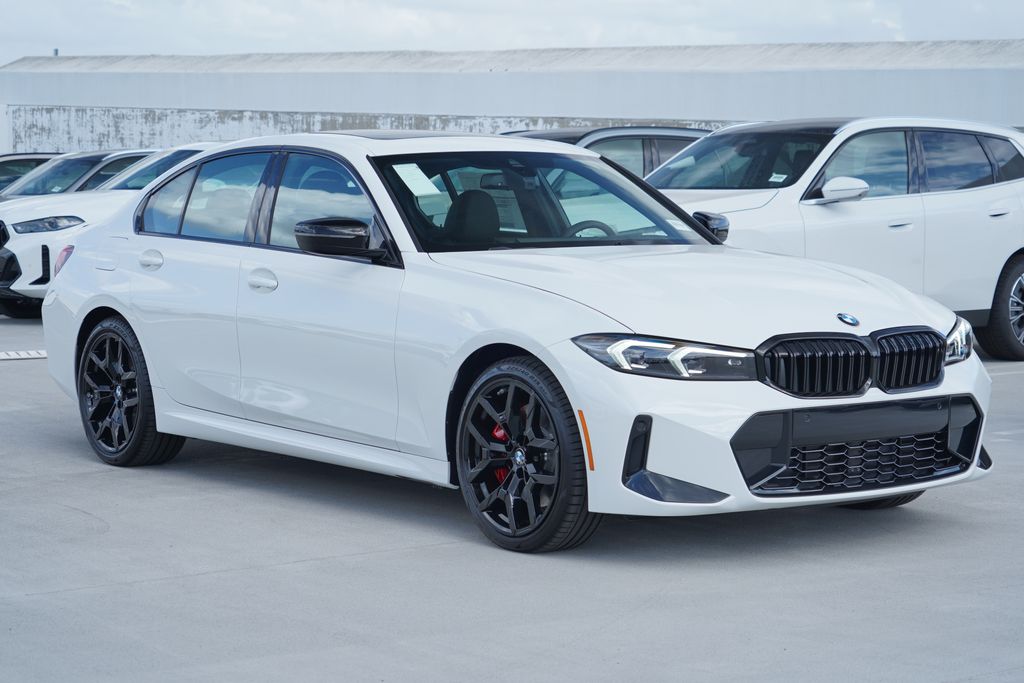 Thumbnail: 2026 BMW 3 Series - 3