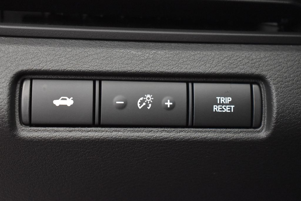 Thumbnail: 2025 Nissan Altima - 17