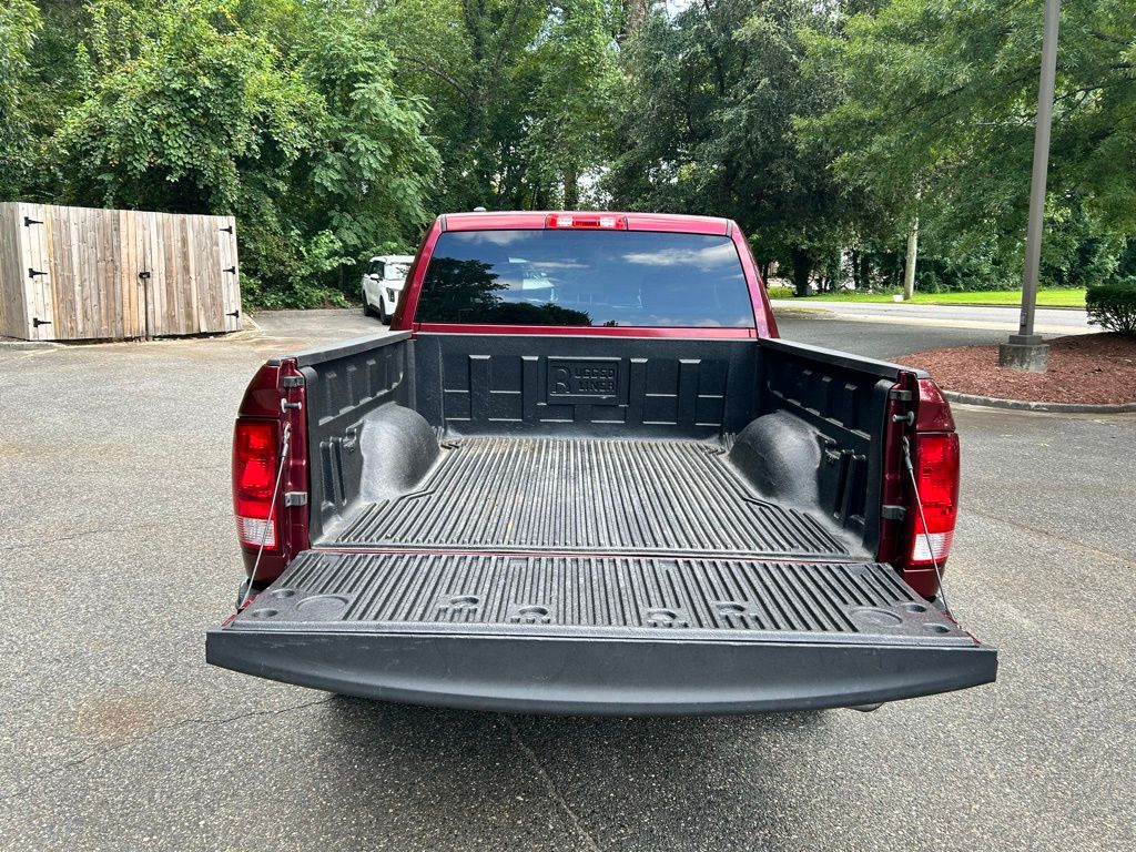 2021 Ram 1500 Classic SLT 13