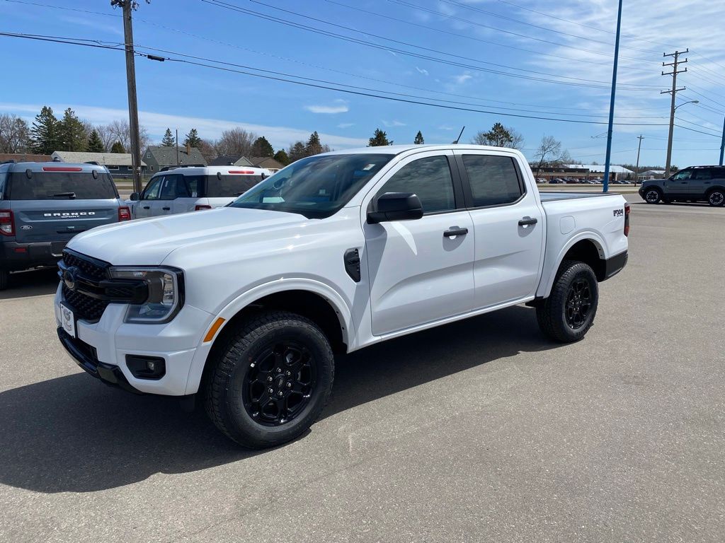 Oxford White 2026 Ford Ranger XLT SuperCrew 4WD Pickup Truck Four-Wheel Drive Automatic