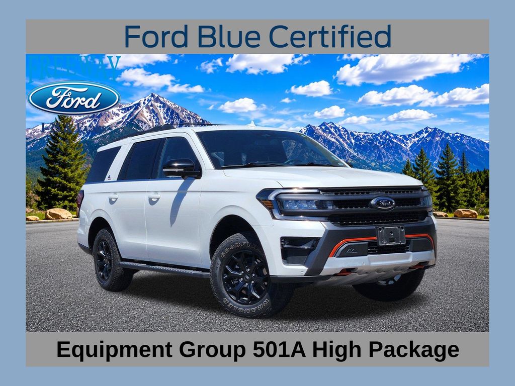 White Metallic 2022 Ford Expedition SUV / Crossover Four-Wheel Drive Automatic
