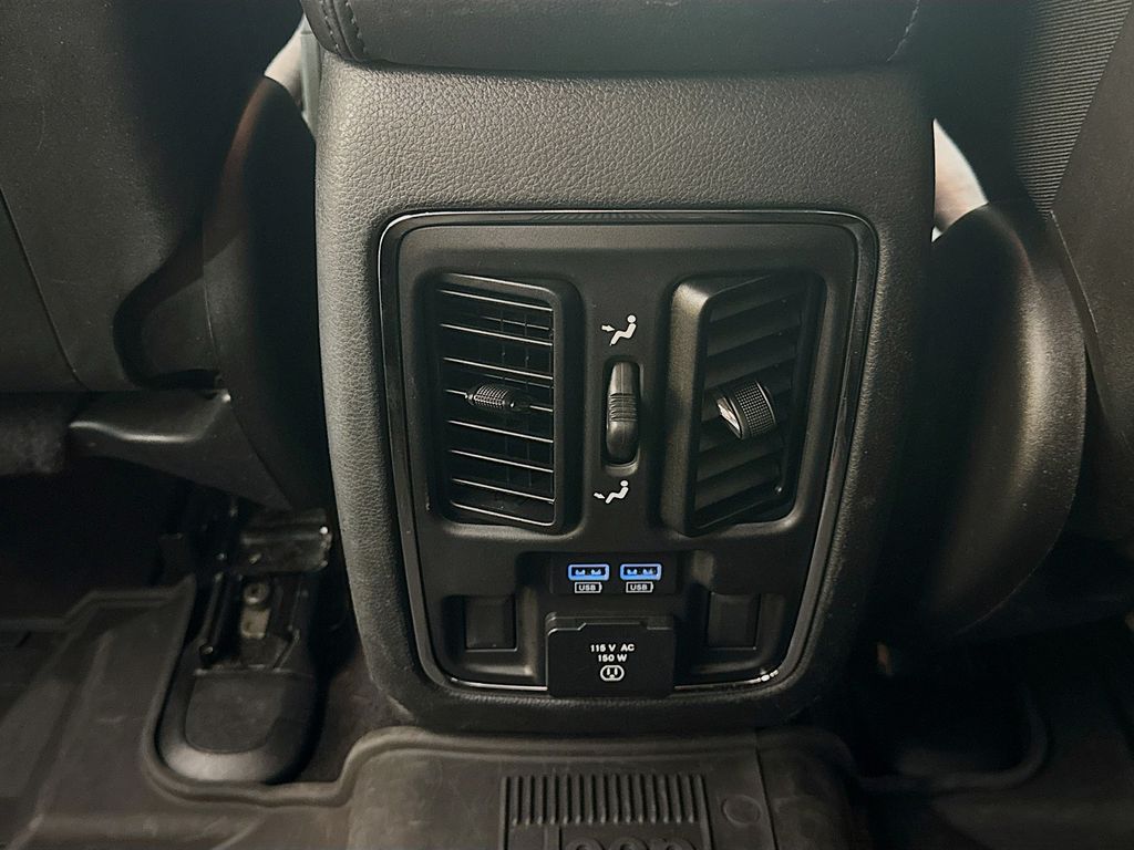 Used Car 2019 Jeep Grand Cherokee  Limited For Sale Under $20,000 In Austin, Texas