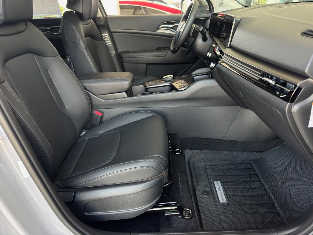 2026 Kia Sportage Hybrid EX Gray at Community Kia