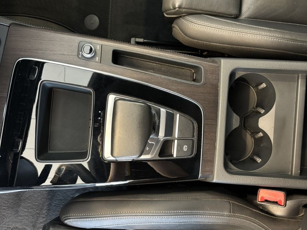 2023 Audi Q5 Sportback 45 S line Premium Plus