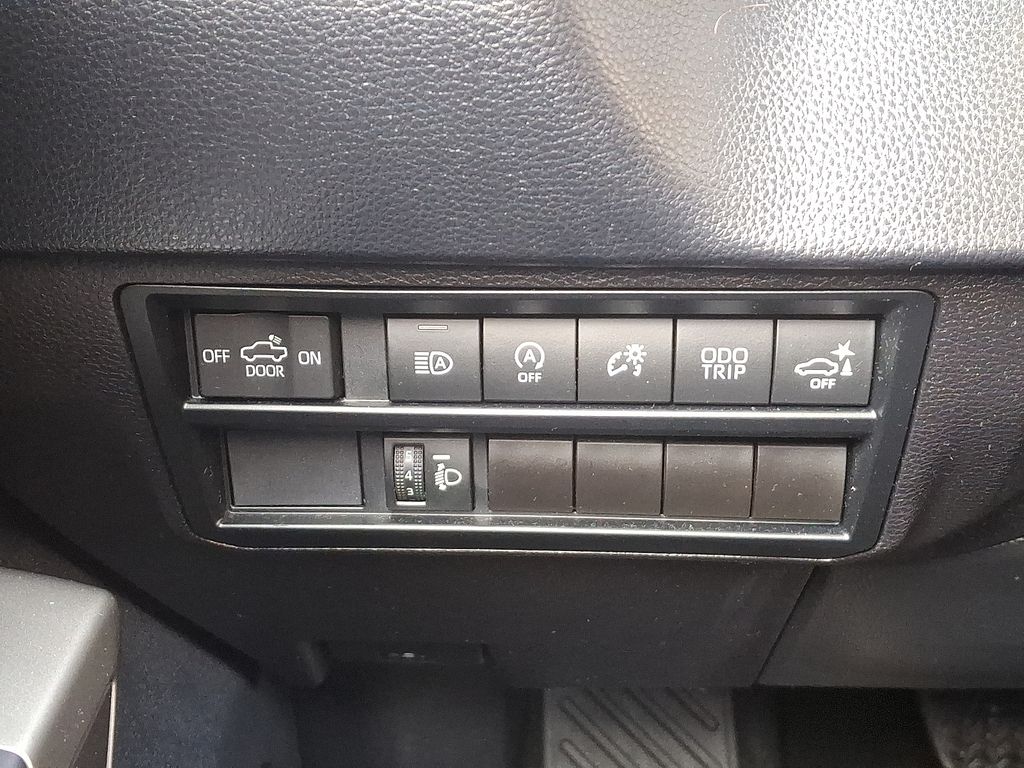 Thumbnail: 2023 Toyota Tundra - 23