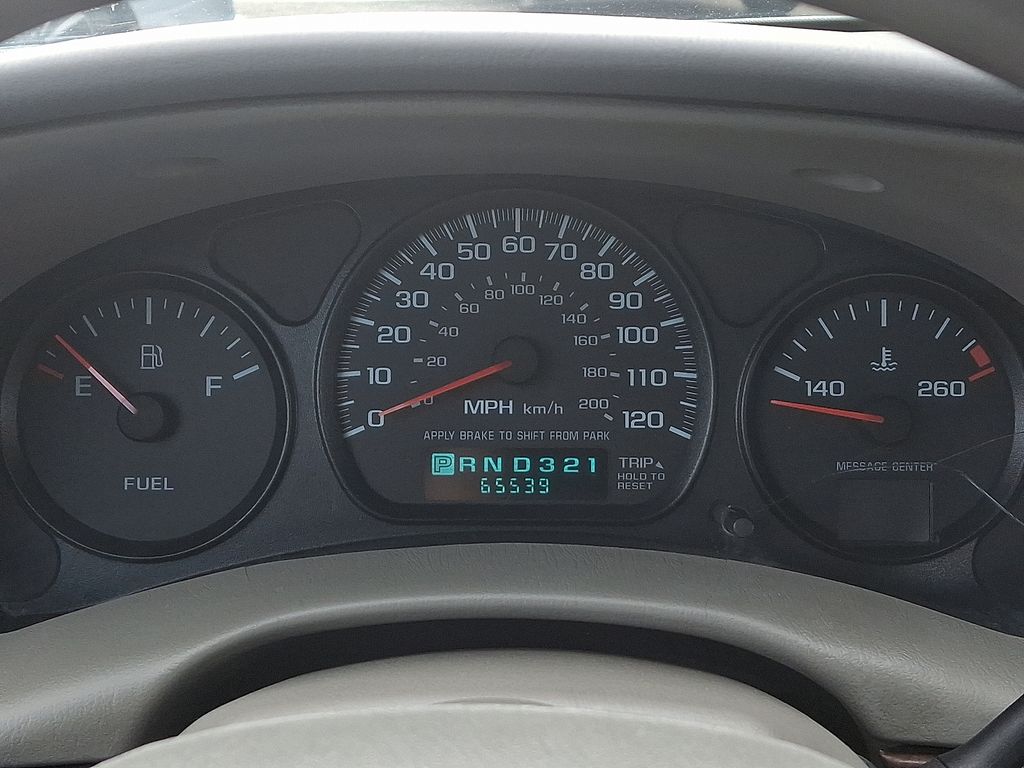 Thumbnail: 2004 Chevrolet Impala - 23