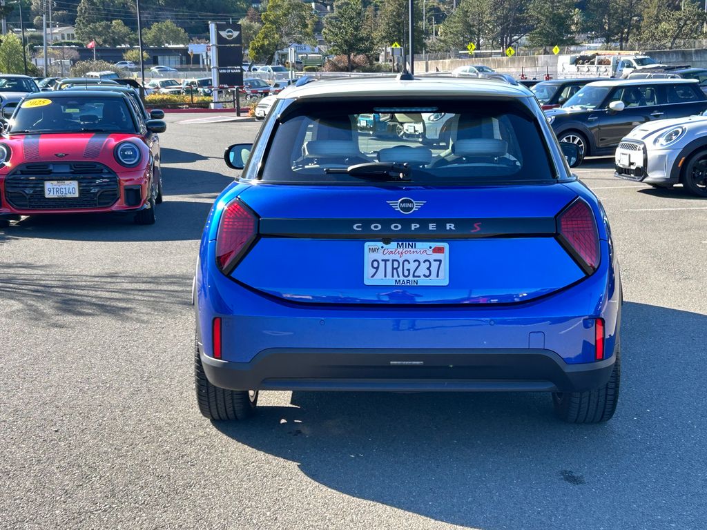 Thumbnail: 2025 MINI Cooper - 4