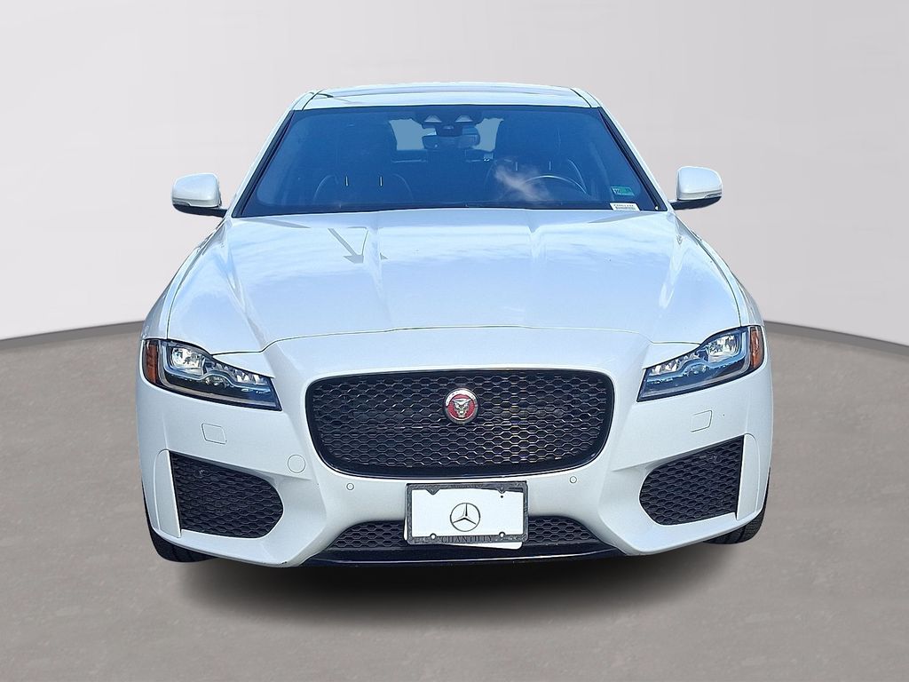 Thumbnail: 2020 Jaguar XF - 2
