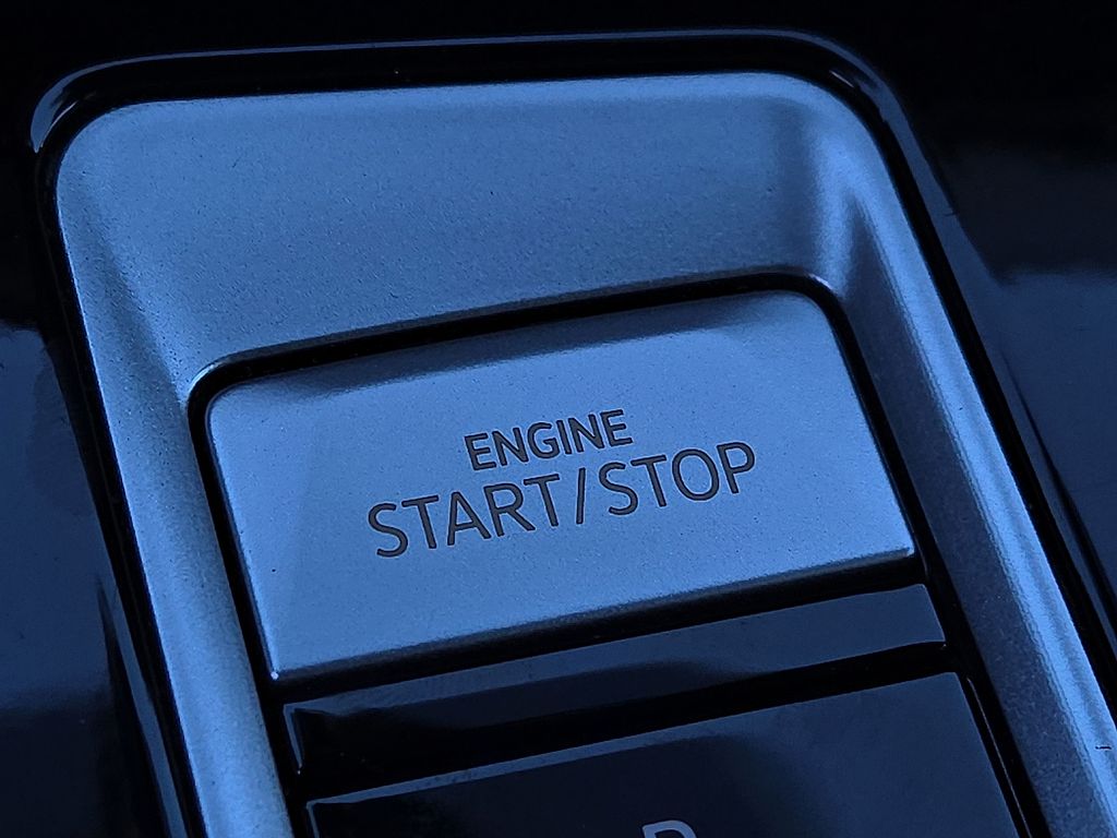 Used 2025 Volkswagen Atlas Cross Sport For Sale in Farmington, AR