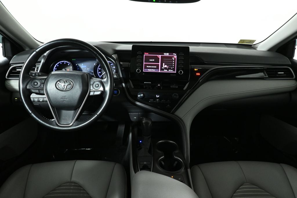 Thumbnail: 2021 Toyota Camry - 18