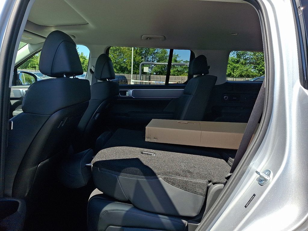 Thumbnail: 2026 Hyundai Santa Fe - 5