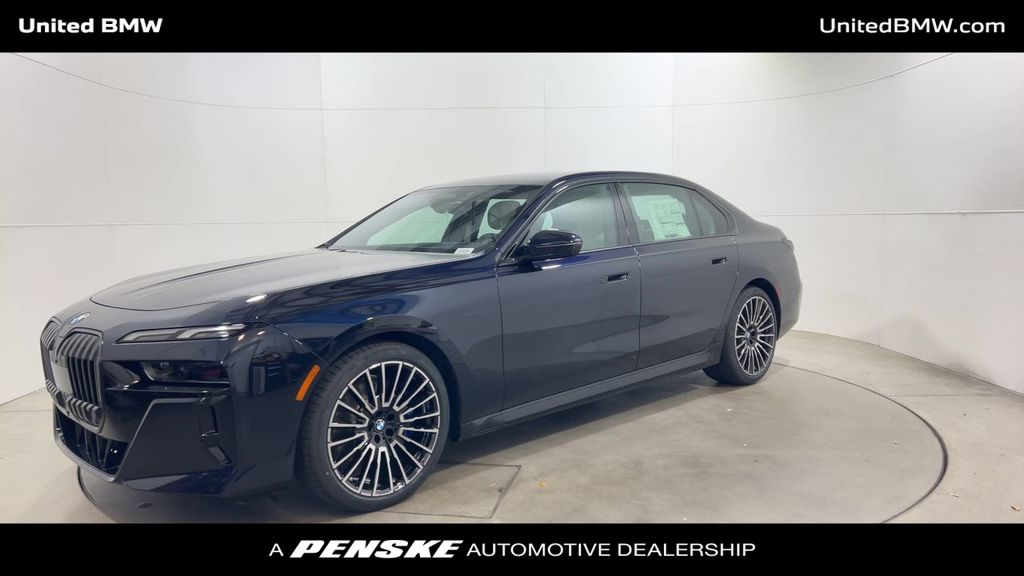 Thumbnail: 2025 BMW 7 Series - 4