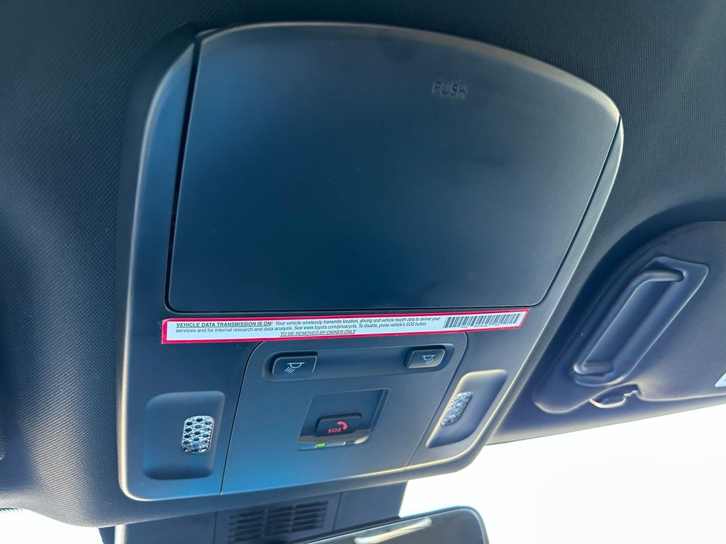 Thumbnail: 2025 Toyota Camry - 29