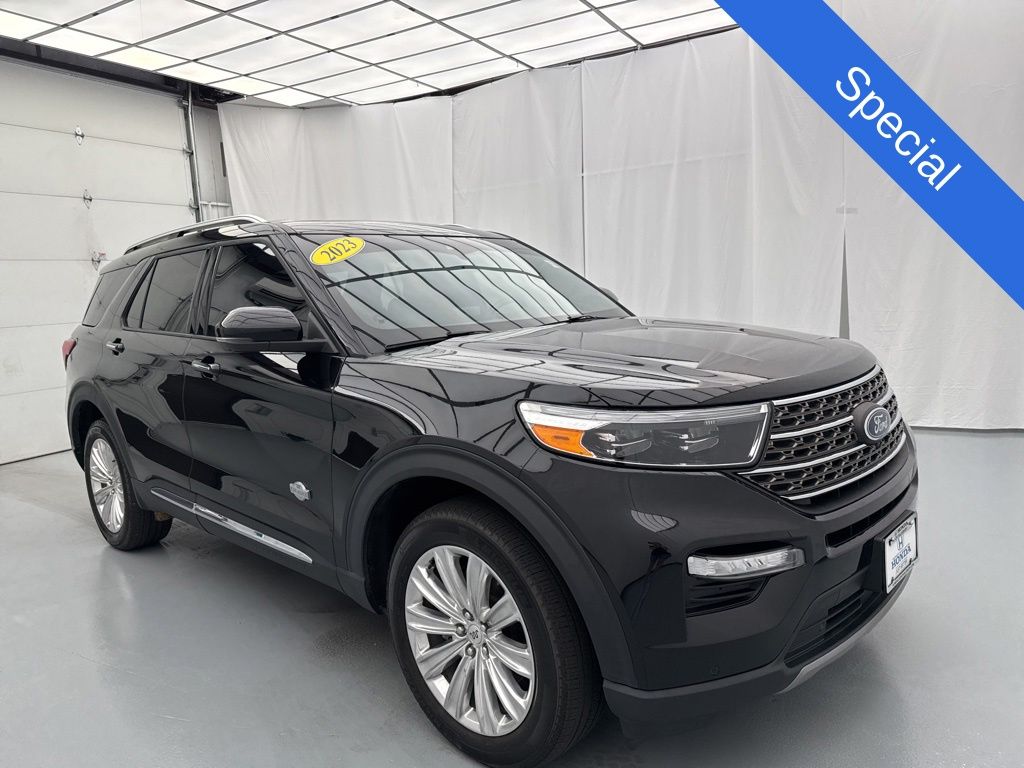 Black Metallic 2023 Ford Explorer King Ranch AWD SUV / Crossover All-Wheel Drive Automatic