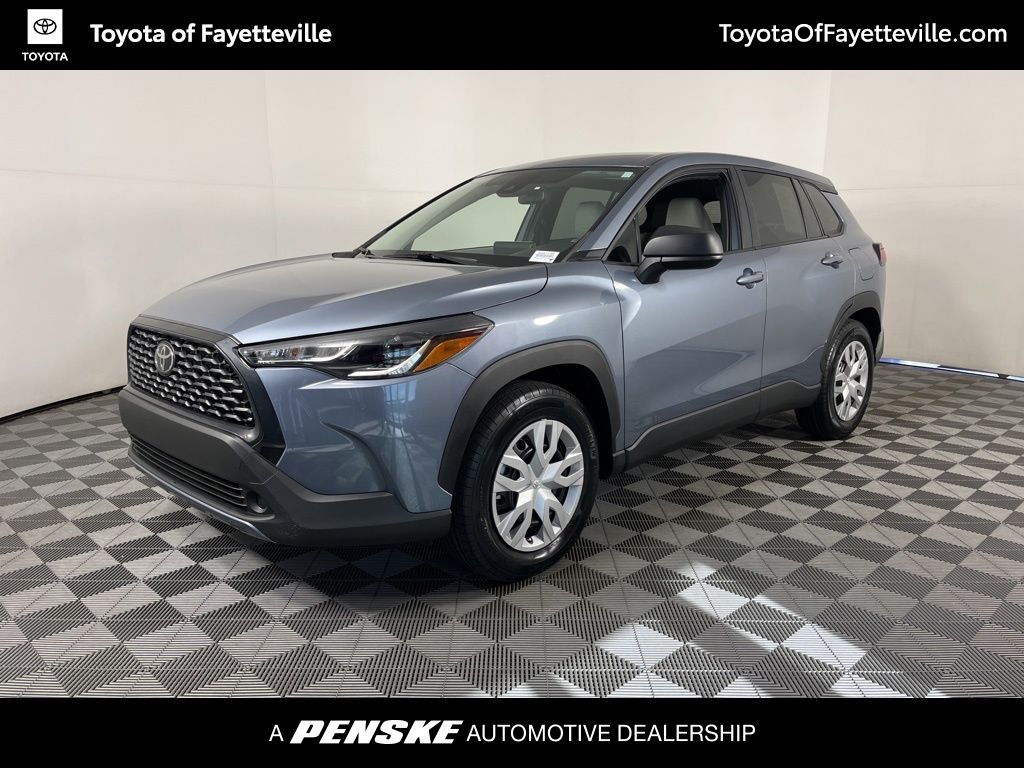 2022 Toyota Corolla Cross L -
                Fayetteville, AR