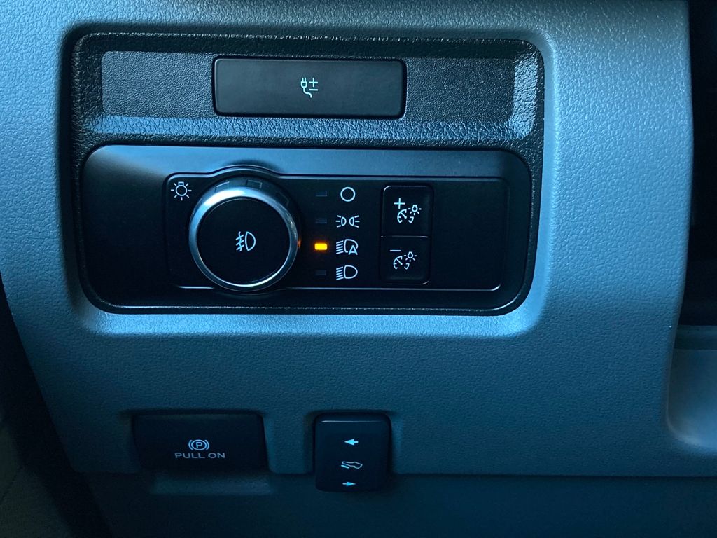 2023 Ford F-450 Chassis XLT