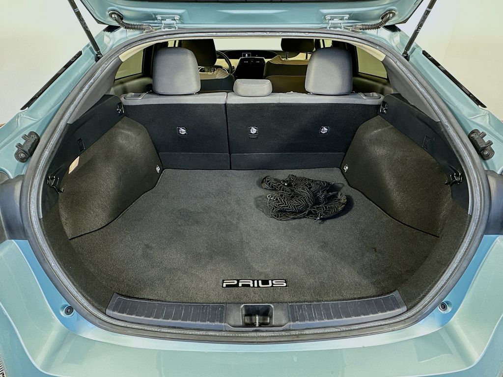 Thumbnail: 2017 Toyota Prius - 24