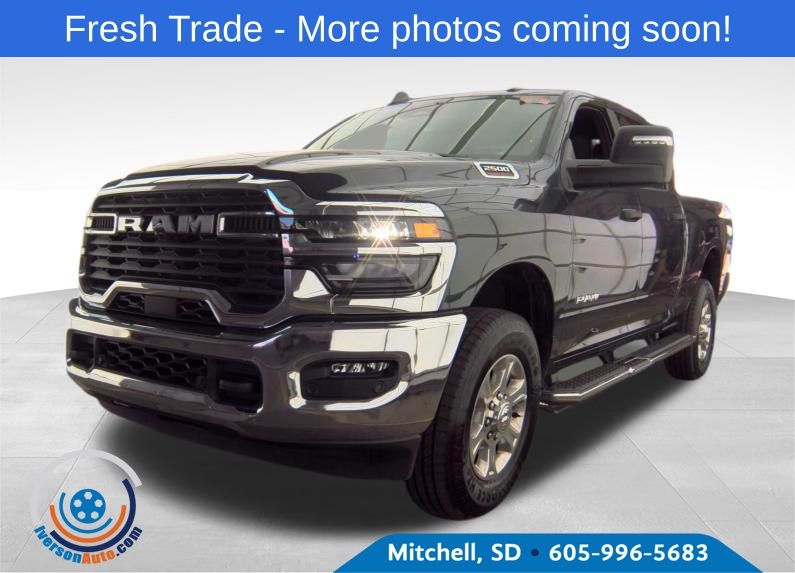 2026 RAM 2500 Big Horn Crew Cab 4WD