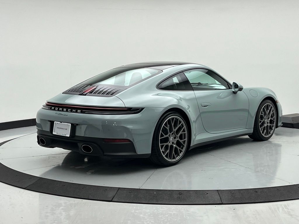 Thumbnail: 2025 Porsche 911 - 7