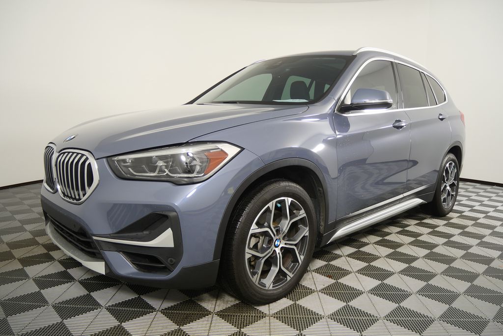 Thumbnail: 2021 BMW X1 - 8