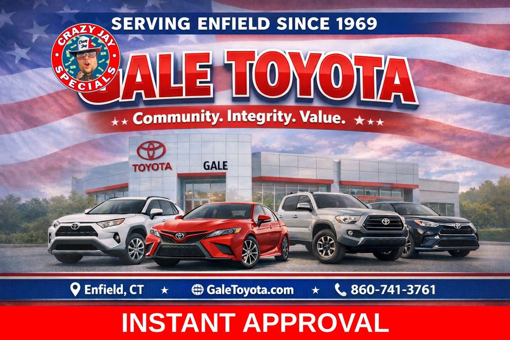 Used 2018 Toyota Camry Hybrid Sedan