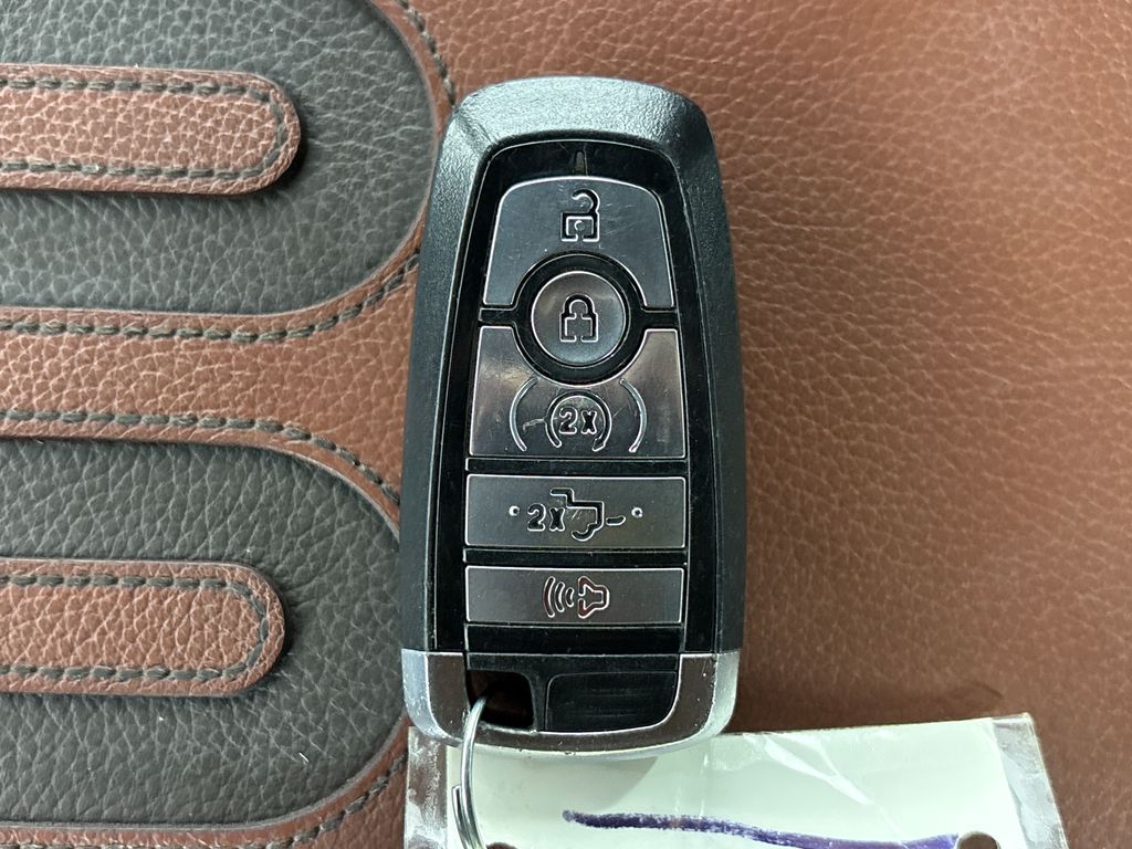 Certified Used 2020 Black Ford King Ranch image 32