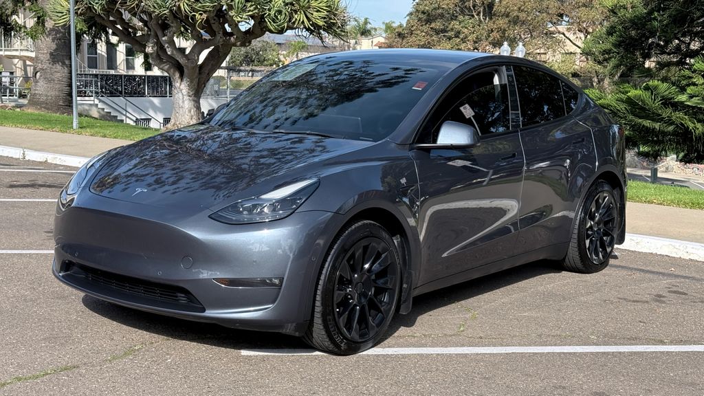 Used 2022 Tesla Model Y Long Range 4D Sport Utility