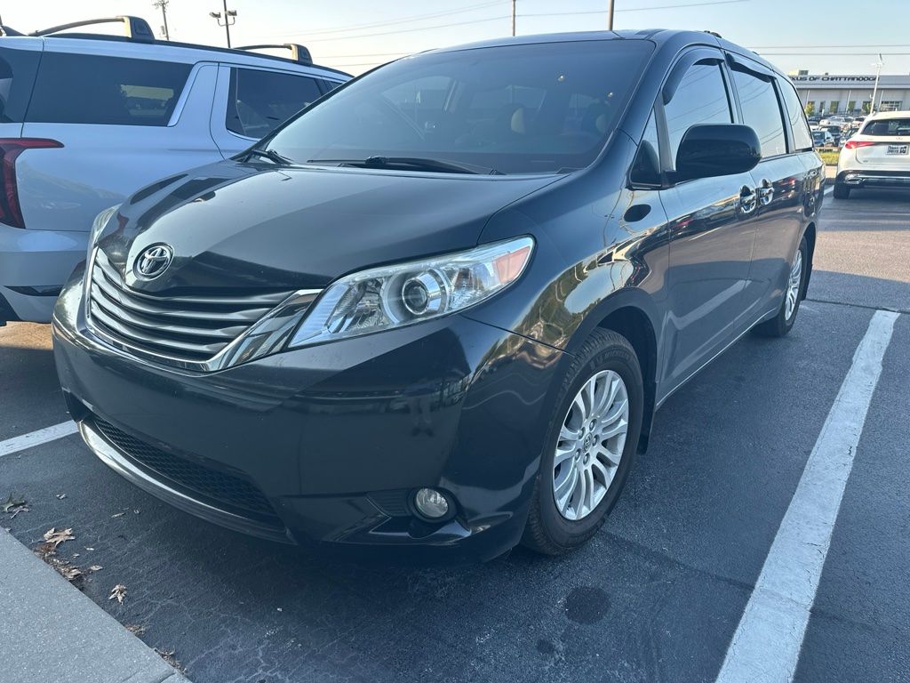2013 Toyota Sienna 