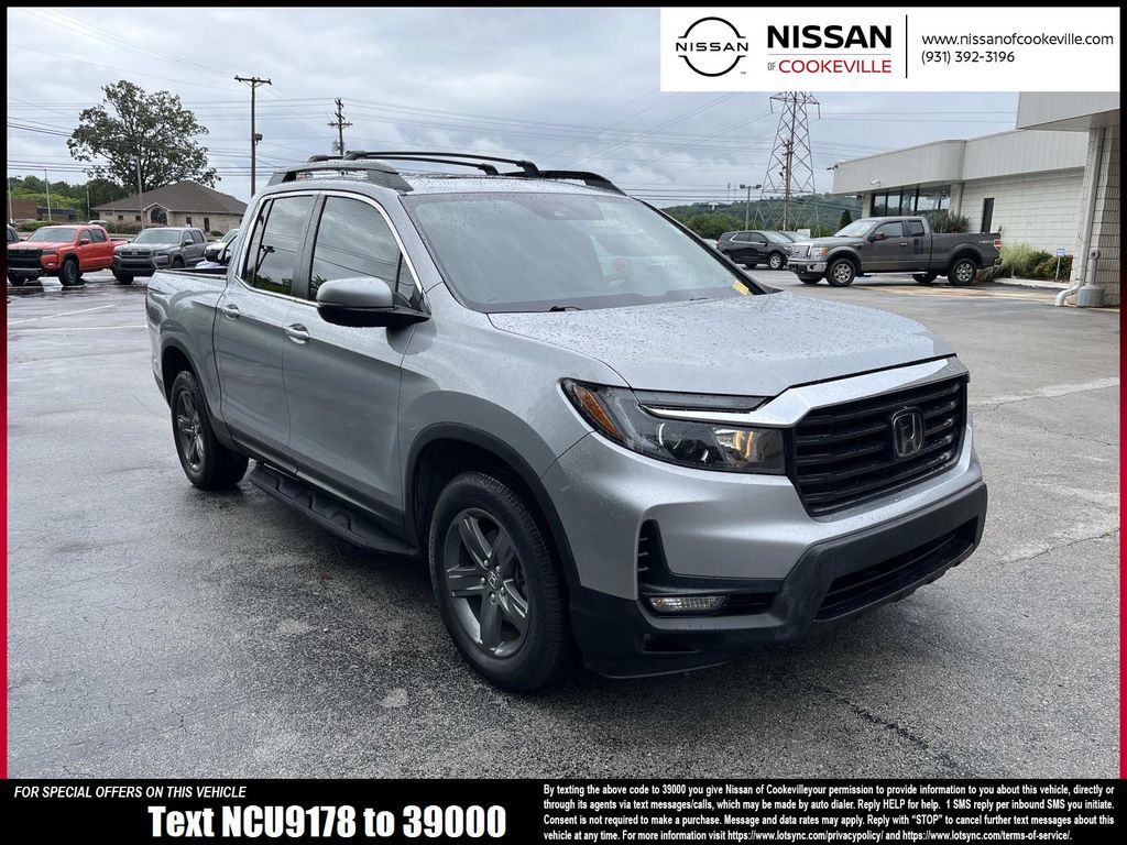 Silver Metallic 2023 Honda Ridgeline Pickup Truck All-Wheel Drive 9-Speed Automatic