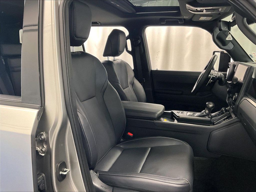 2024 Lexus GX — photo 11