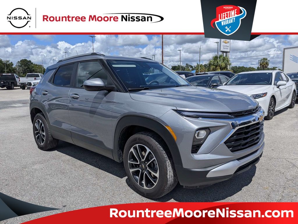 Sterling Gray Metallic 2025 Chevrolet Trailblazer SUV / Crossover Four-Wheel Drive 9-Speed Automatic
