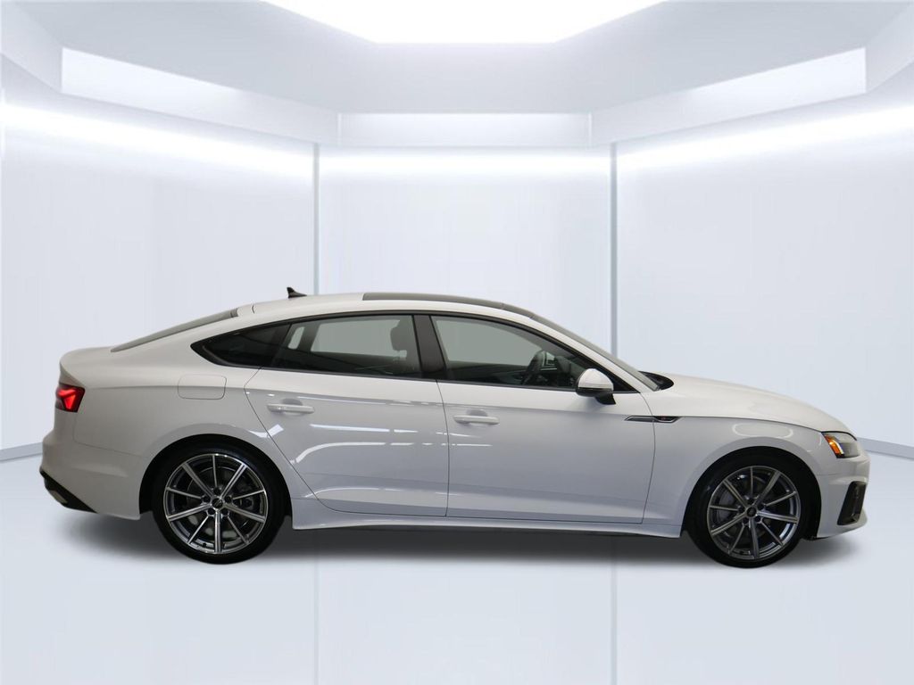 Thumbnail: 2025 Audi A5 - 13