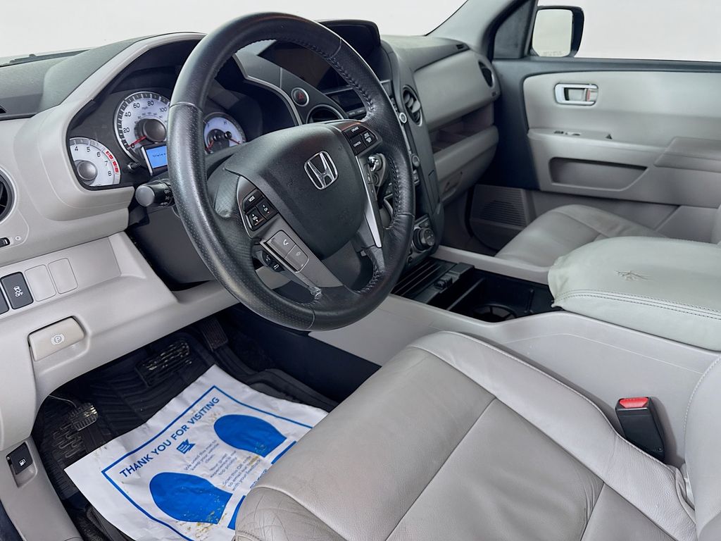 Used Car 2012 Honda Pilot  Touring For Sale Under $12,000 In Austin, Texas