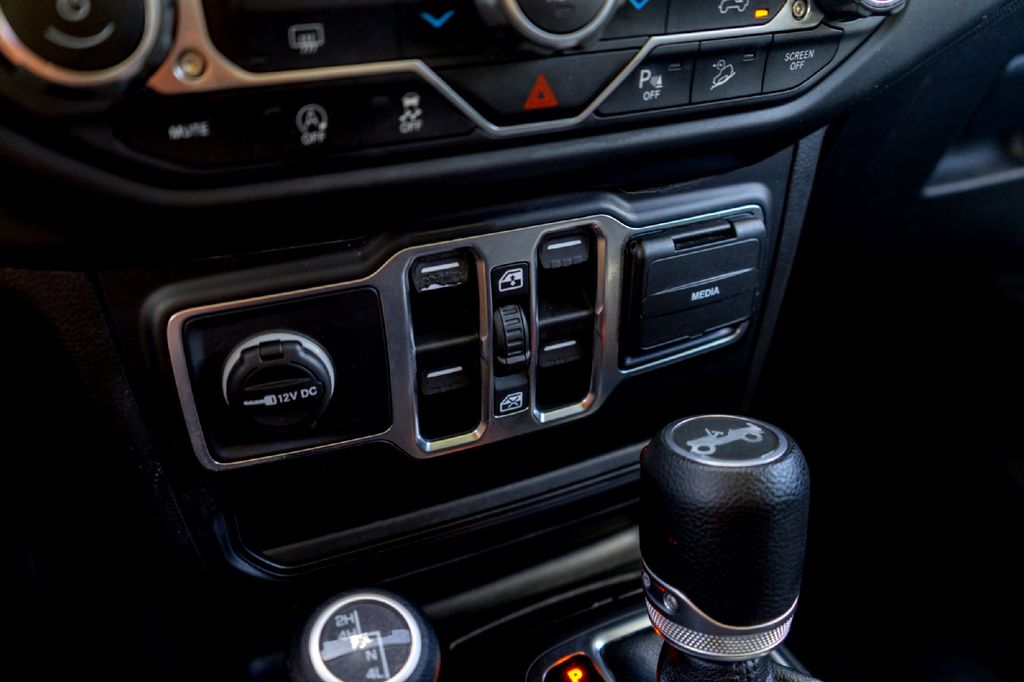 Used Car 2020 Jeep Wrangler  Unlimited Sport S For Sale Under $20,000 In Taylor, Texas