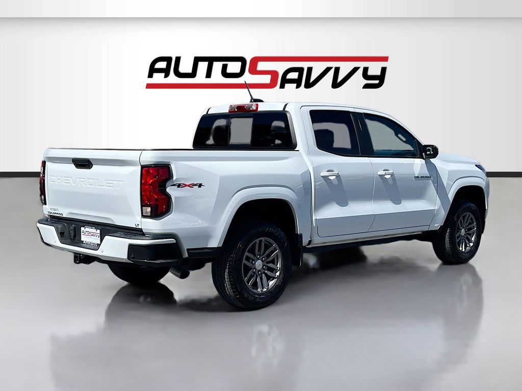 Used 2023 Summit White Chevrolet LT image 7