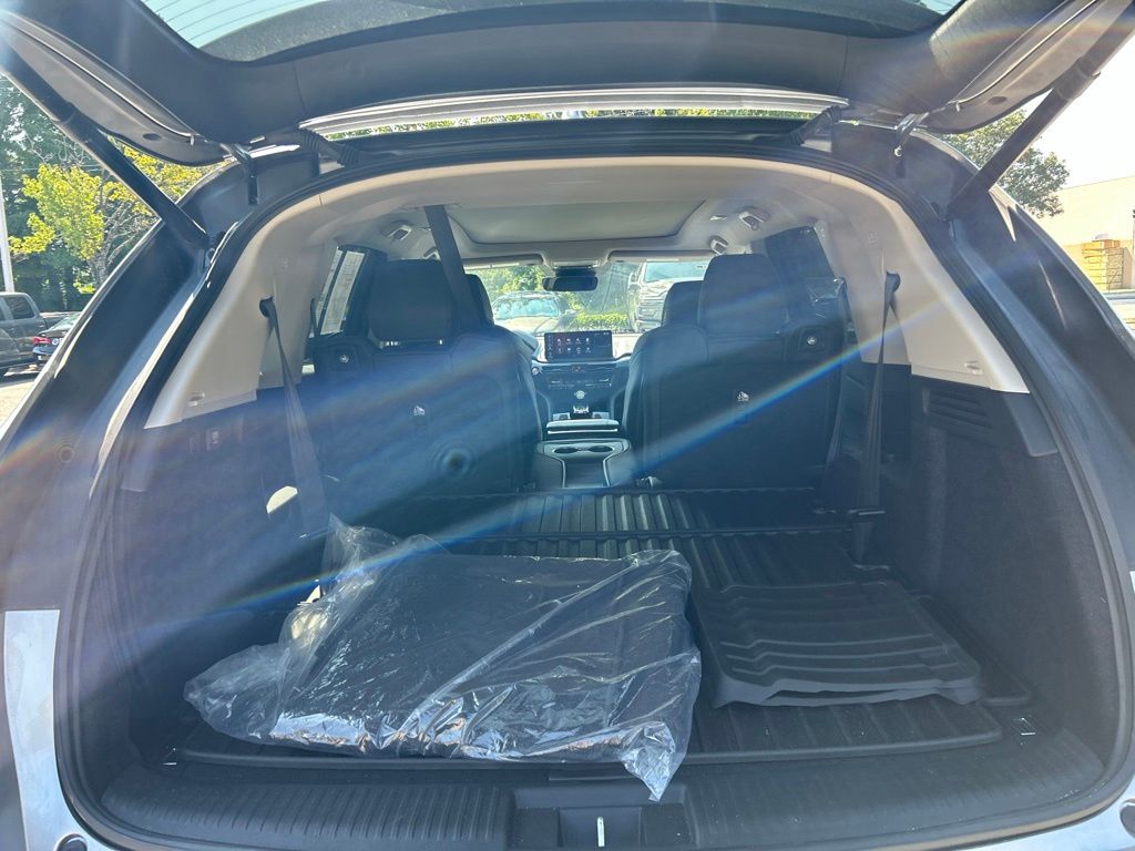 Certified Used 2026 Silver Acura Base image 27