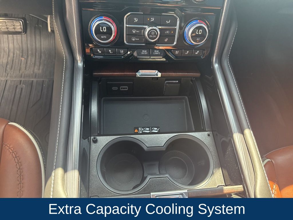 2024 GMC Yukon Denali Ultimate