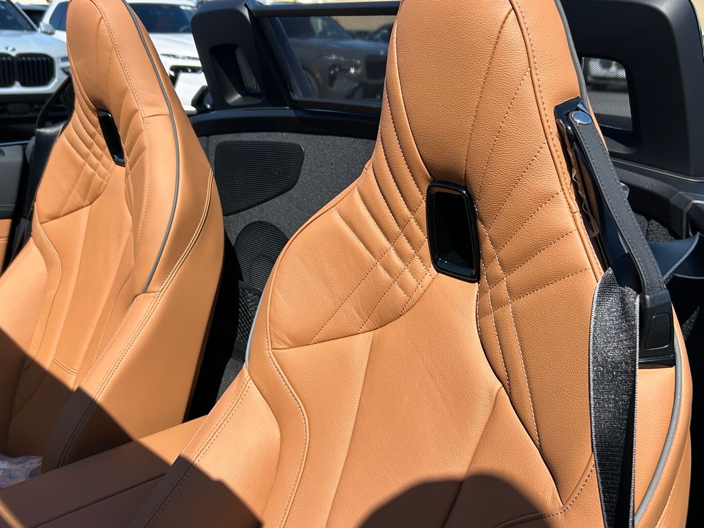 Thumbnail: 2026 BMW Z4 - 14