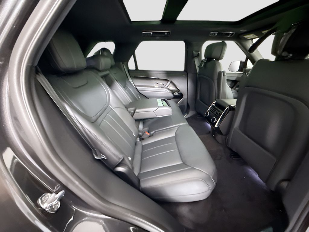 Thumbnail: 2026 Land Rover Range Rover Sport - 22