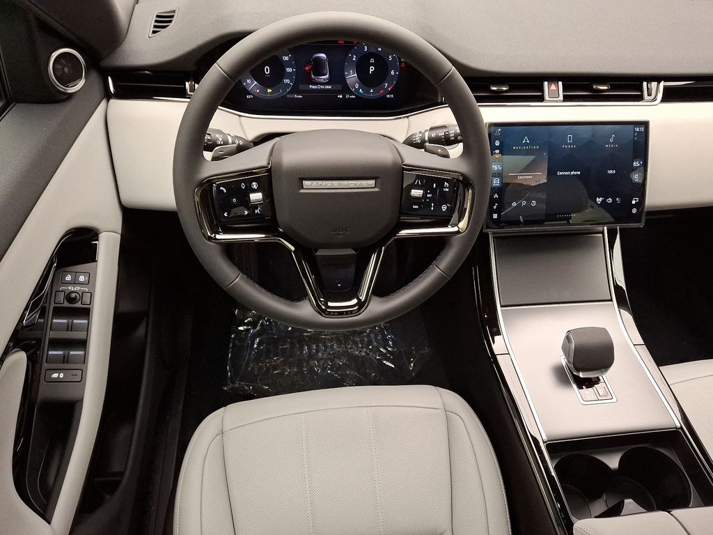 2026 Land Rover Range Rover Evoque S 7