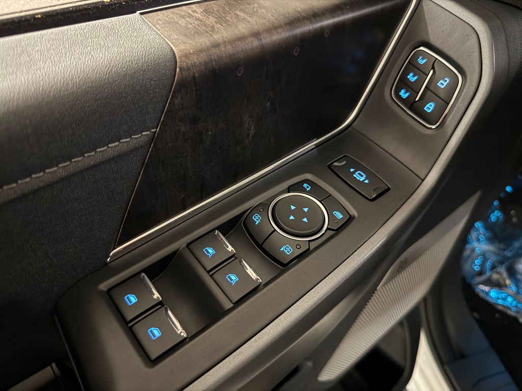 New 2026 White Ford Lariat image 24