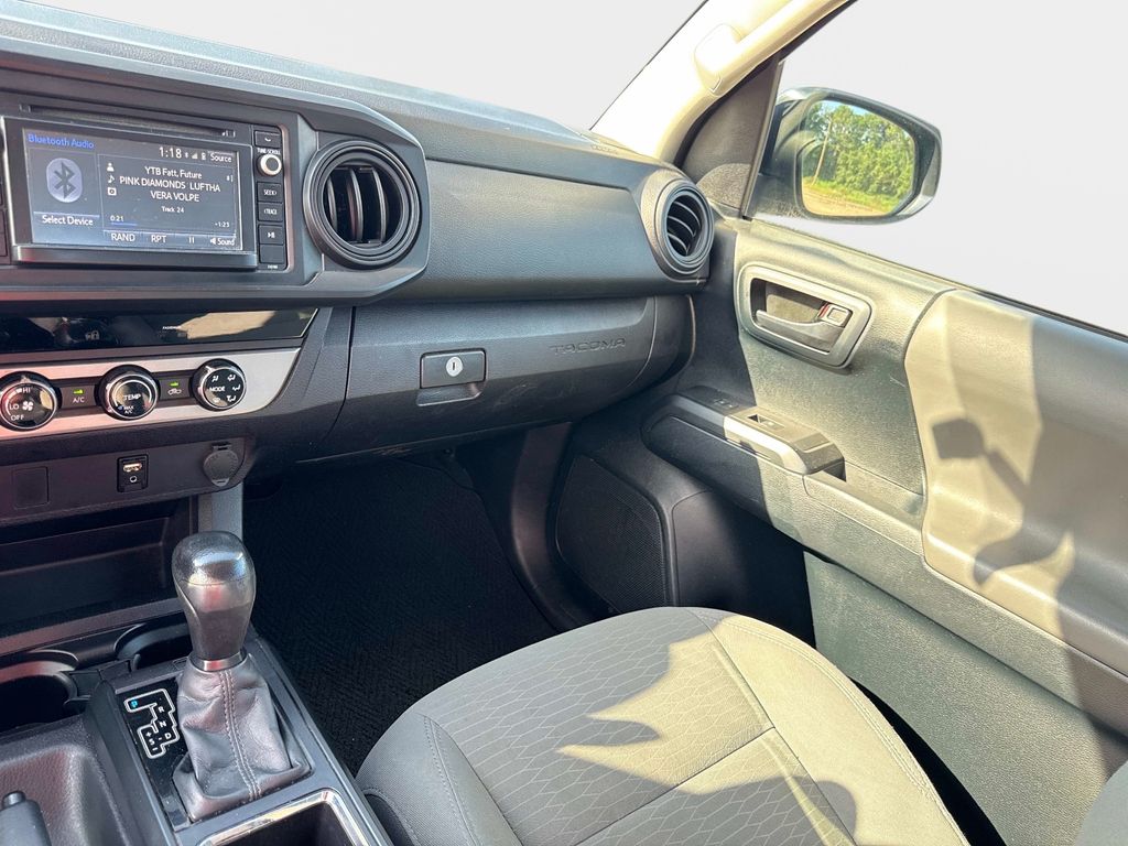 Used 2016 Toyota Tacoma Truck