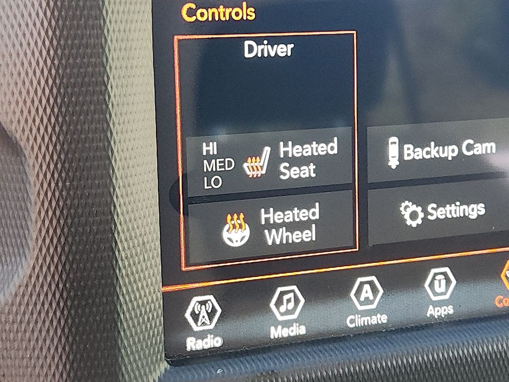 Thumbnail: 2019 Jeep Wrangler - 22