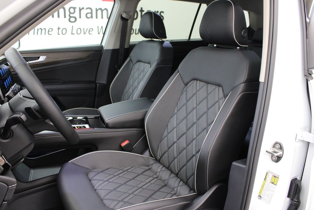 new 2026 Volkswagen Atlas car