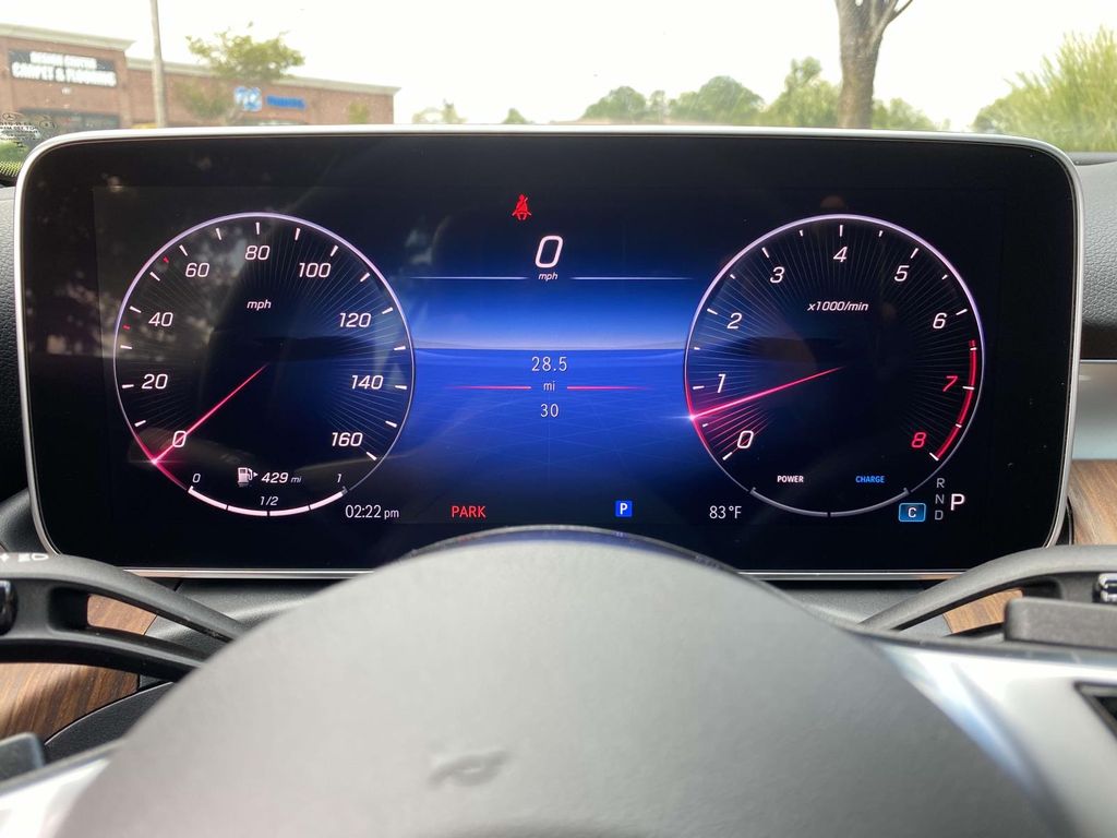 Thumbnail: 2024 Mercedes-Benz C-Class - 31