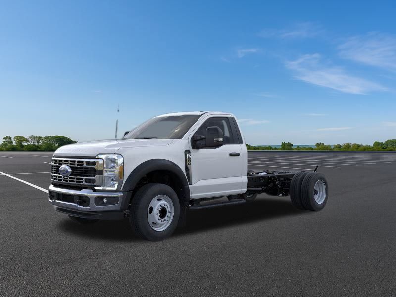New 2025 Ford Super Duty F-600 Chassis Regular Cab (DRW) 169" Wheelbase XL