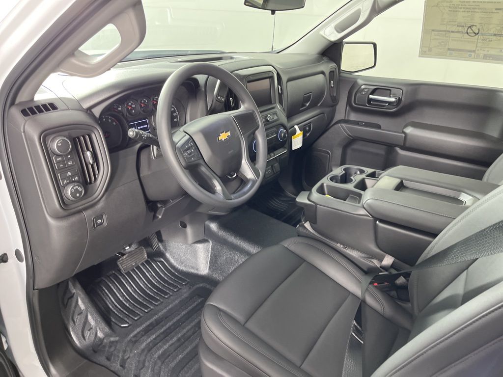 Thumbnail: 2026 Chevrolet Silverado 1500 - 18